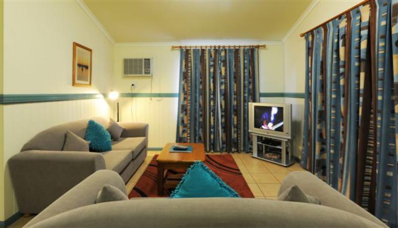 Anchorage Holiday Park Алюка Екстериор снимка